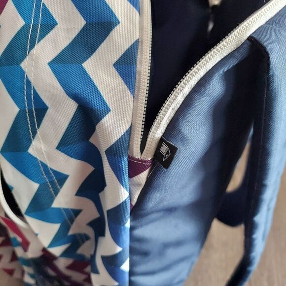 JanSport Big Student CHEVRON Large Backpack Bookbag - Picture 10 of 13